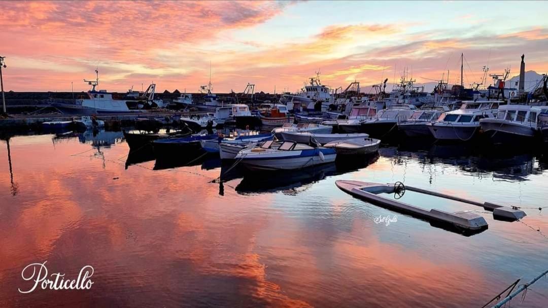 La Casetta Di Marianne Santa Flavia Esterno foto