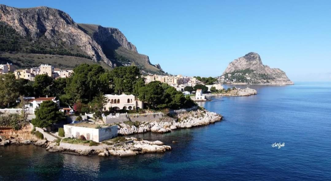 La Casetta Di Marianne Santa Flavia Esterno foto